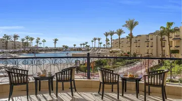 Grand Oasis Resort