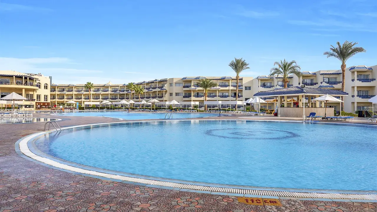 Grand Oasis Resort