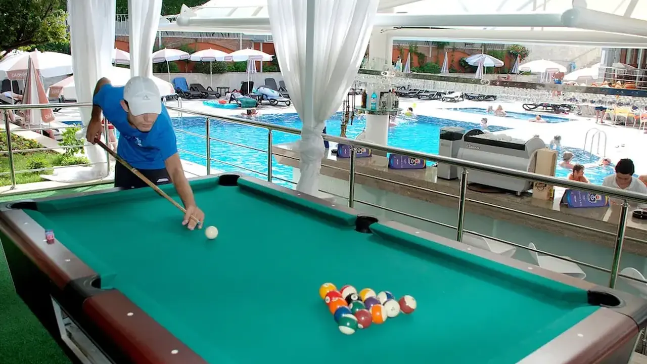 Grand Okan Hotel