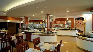 Grand Okan Hotel