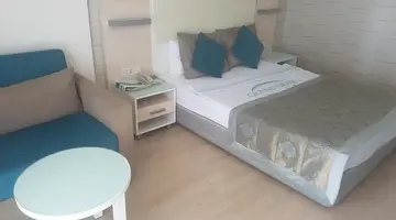 Grand Okan Hotel