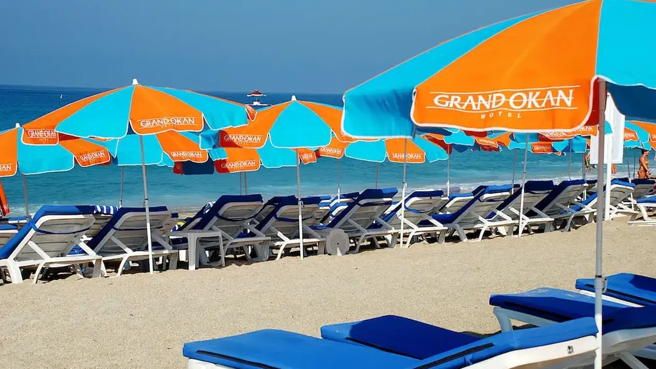 Grand Okan Hotel