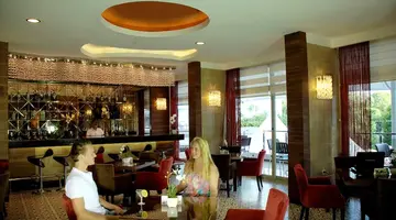 Grand Okan Hotel