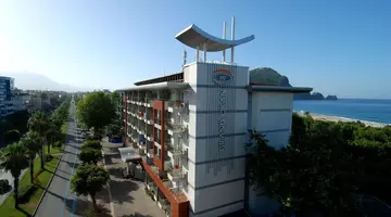 Grand Okan Hotel