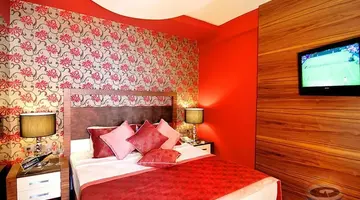 Grand Okan Hotel
