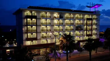 Grand Okan Hotel