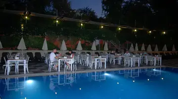 Grand Okan Hotel