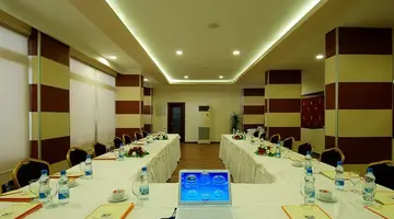 Grand Okan Hotel