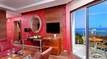 Grand Okan Hotel