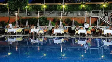 Grand Okan Hotel