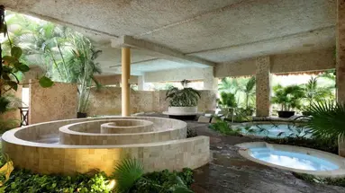 Grand Palladium Colonial Resort & Spa