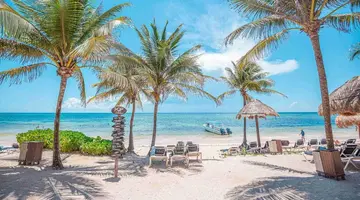Grand Palladium Colonial Resort & Spa