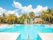 Grand Palladium Colonial Resort & Spa