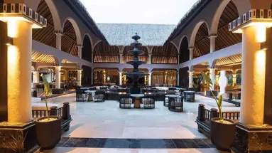 Grand Palladium Colonial Resort & Spa