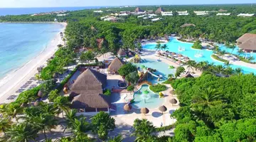 Grand Palladium Colonial Resort & Spa