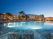 Grand Palladium White Island Resort and Spa
