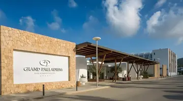 Grand Palladium White Island Resort and Spa