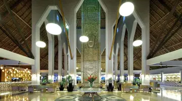 Grand Palladium White Sand Resort & Spa