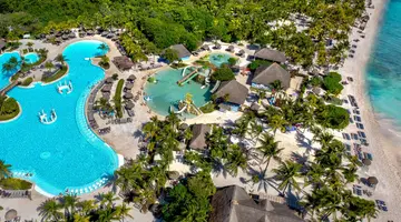 Grand Palladium White Sand Resort & Spa