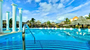 Grand Palladium White Sand Resort & Spa