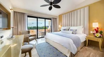 Grand Palladium White Sand Resort & Spa