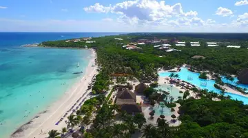 Grand Palladium White Sand Resort & Spa