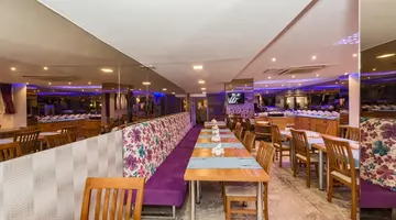 Grand Pamir Hotel