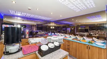 Grand Pamir Hotel