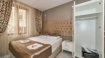 Grand Pamir Hotel
