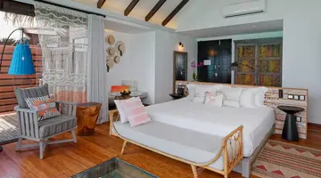 Grand Park Kodhipparu Maldives 5