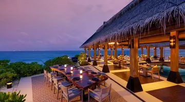 Grand Park Kodhipparu, Maldives