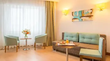Grand Park Lara Hotel
