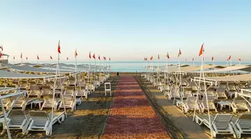 Grand Park Lara Hotel