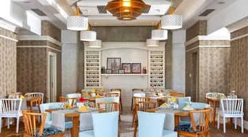 Grand Park Lara Hotel