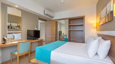 Grand Park Lara Hotel