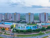 Grand Park Lara