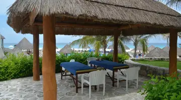 Grand Park Royal Cancun
