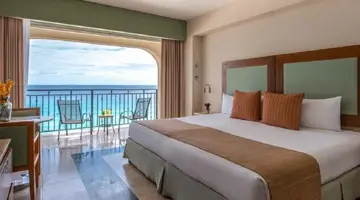 Grand Park Royal Cancun