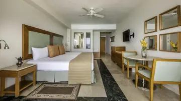 Grand Park Royal Cancun