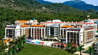 Grand Pasa