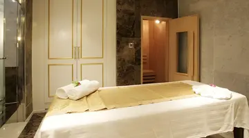 Grand Plaza Hanoi Hotel
