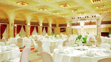 Grand Plaza Resort