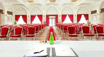 Grand Plaza Resort