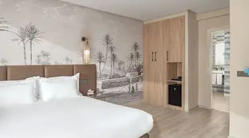 Grand Plaza