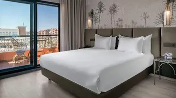 Grand Plaza