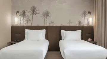 Grand Plaza