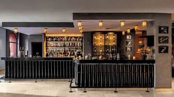 Grand Plaza
