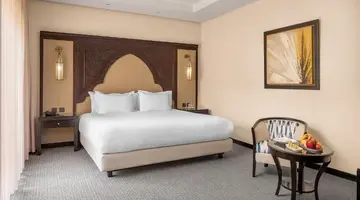 Grand Plaza