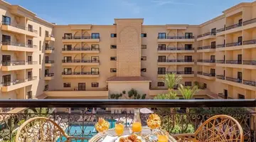Grand Plaza