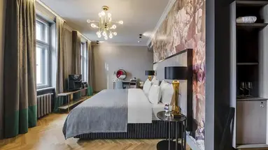 Grand Poet Hotel by Semarah